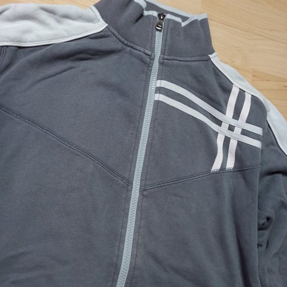 🔥Vintage Grey & White Track Jacket!!🔥 - Picture 2 of 4